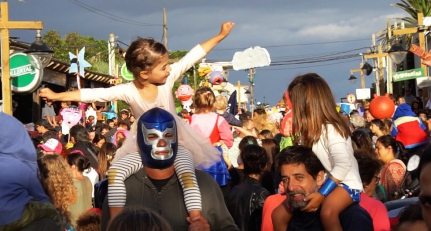Carnaval en La Pedrera: las familias coparon las reservas 