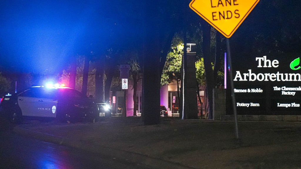 Muere la dueña de un hotel de La Pedrera durante un tiroteo en Texas, EEUU